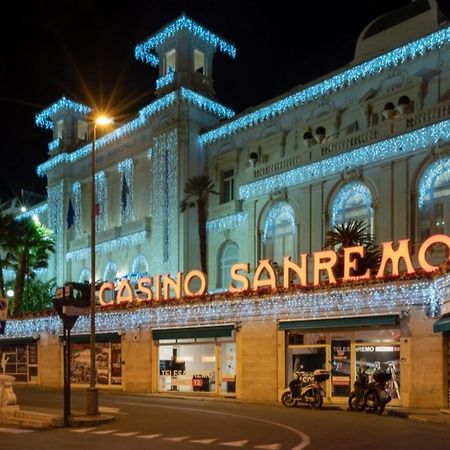 Casa Sanremo Tiziano Parking Gratis Spiaggia 15 Minuti A Piedi Экстерьер фото