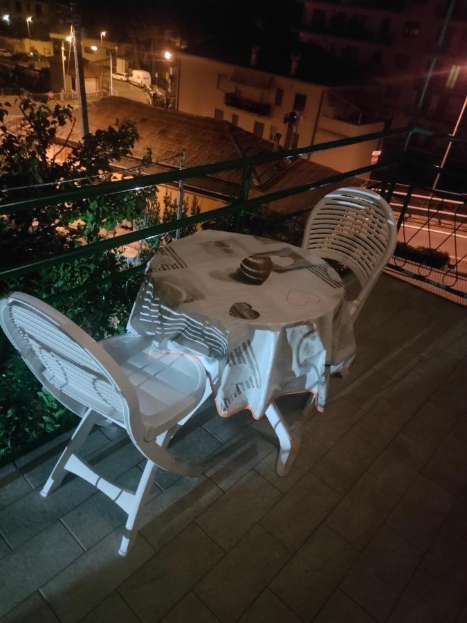 Casa Sanremo Tiziano Parking Gratis Spiaggia 15 Minuti A Piedi Экстерьер фото
