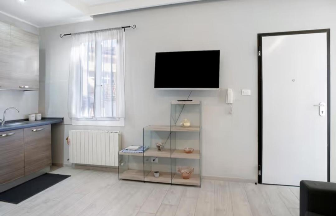 Casa Sanremo Tiziano Parking Gratis Spiaggia 15 Minuti A Piedi Экстерьер фото